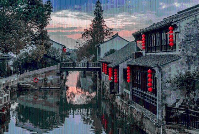 逃离午夜神坛